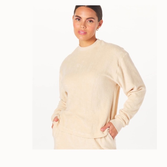 Brownlee Post Game Sweater in Blue - Picture 5 of 9